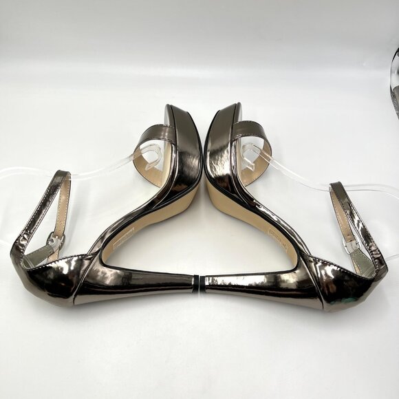 Touch Ups Womens 10M Metallic Silver Pewter Platform Dress Sandals Heels Shoes - Picture 7 of 16